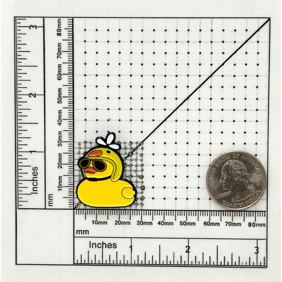 Yellow Duck Enamel Pin With Sunglasses & Propeller Hat Cartoon Enamel Pin Broch - Picture 6 of 6